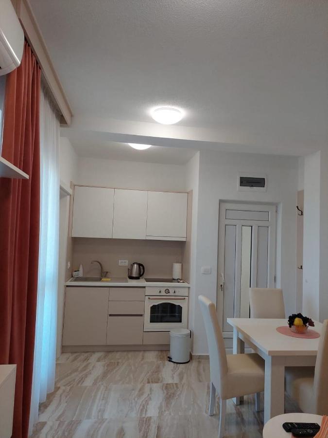 As Apartmani Budva Exteriör bild