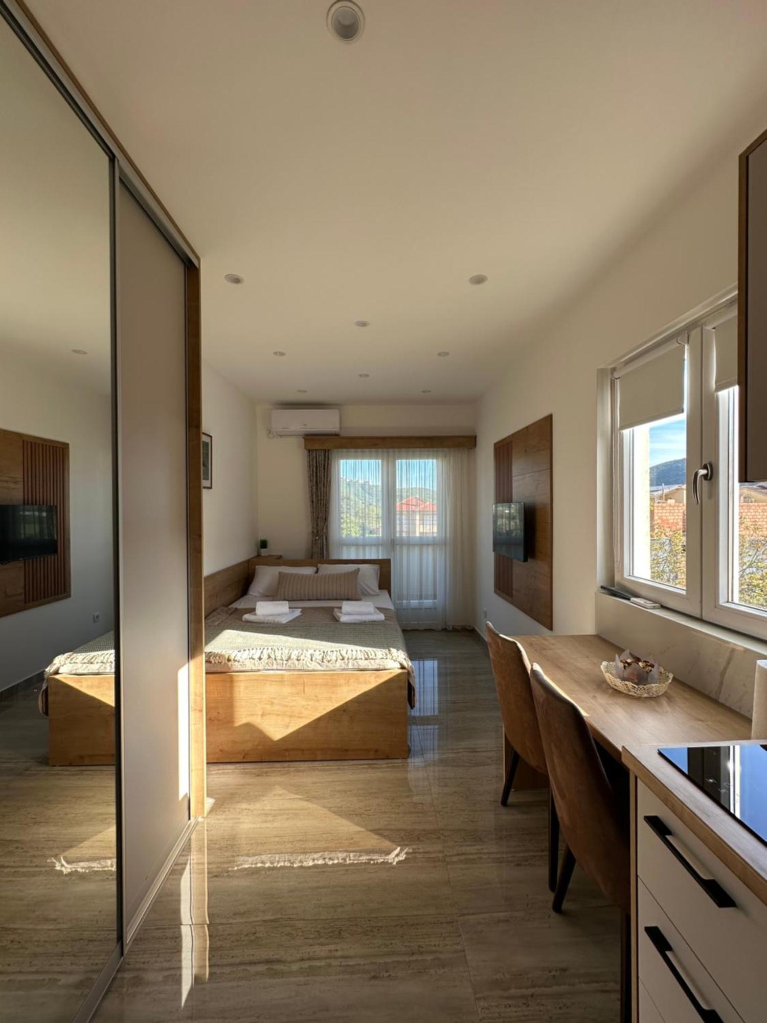 As Apartmani Budva Exteriör bild