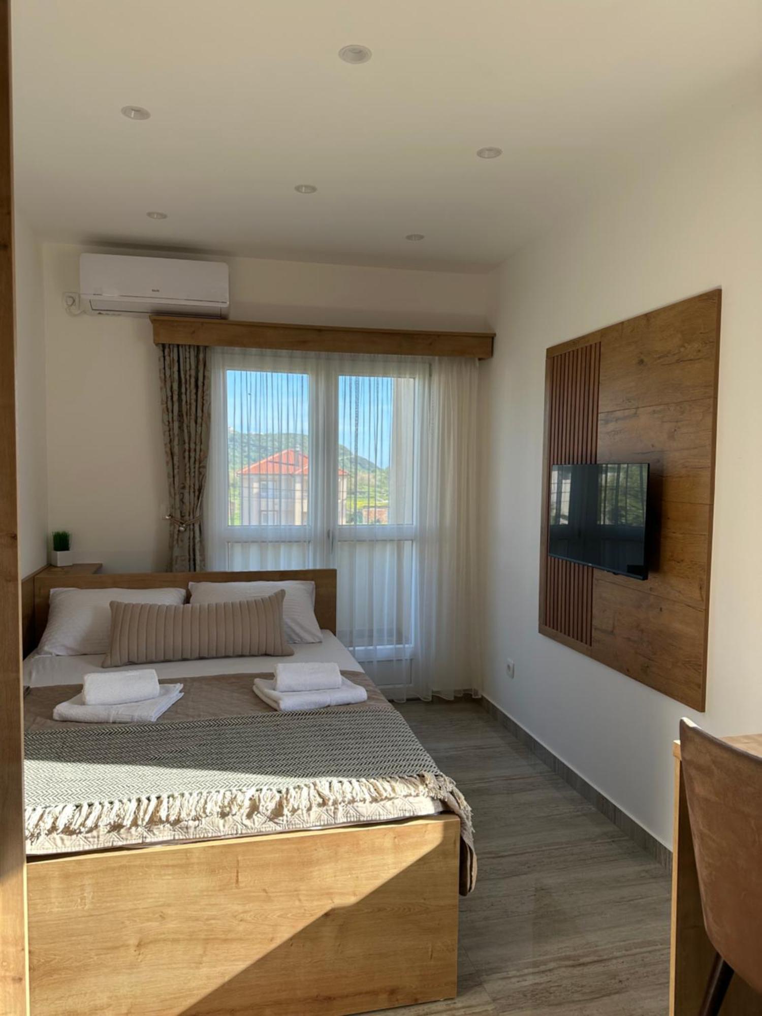 As Apartmani Budva Exteriör bild