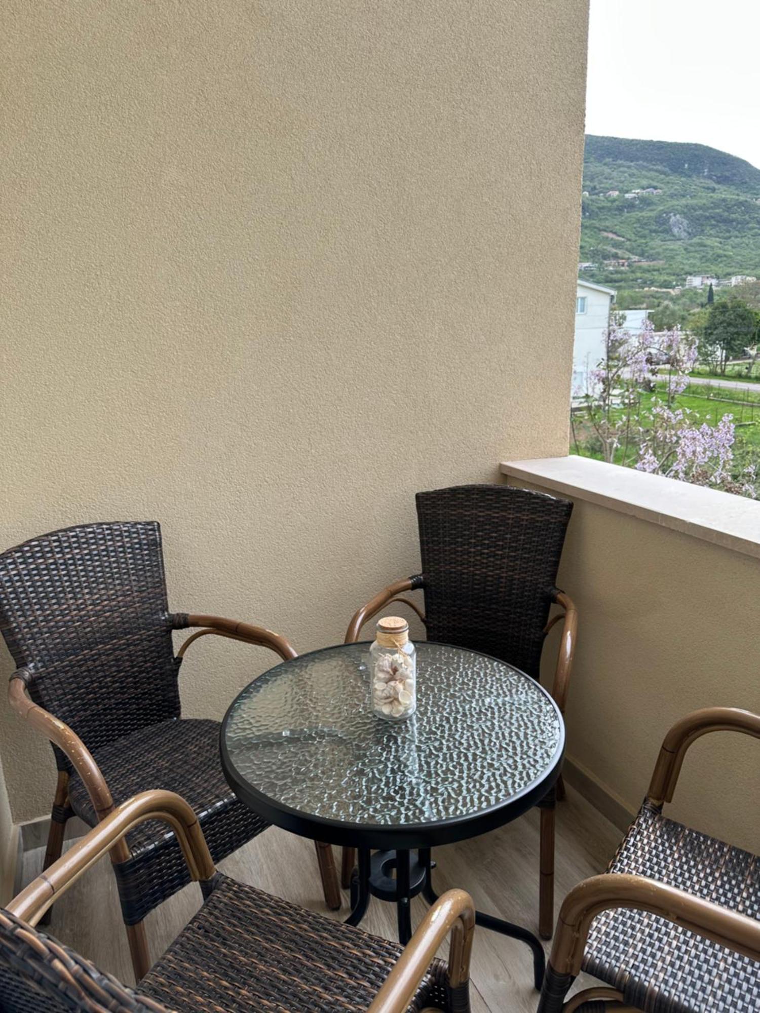 As Apartmani Budva Exteriör bild