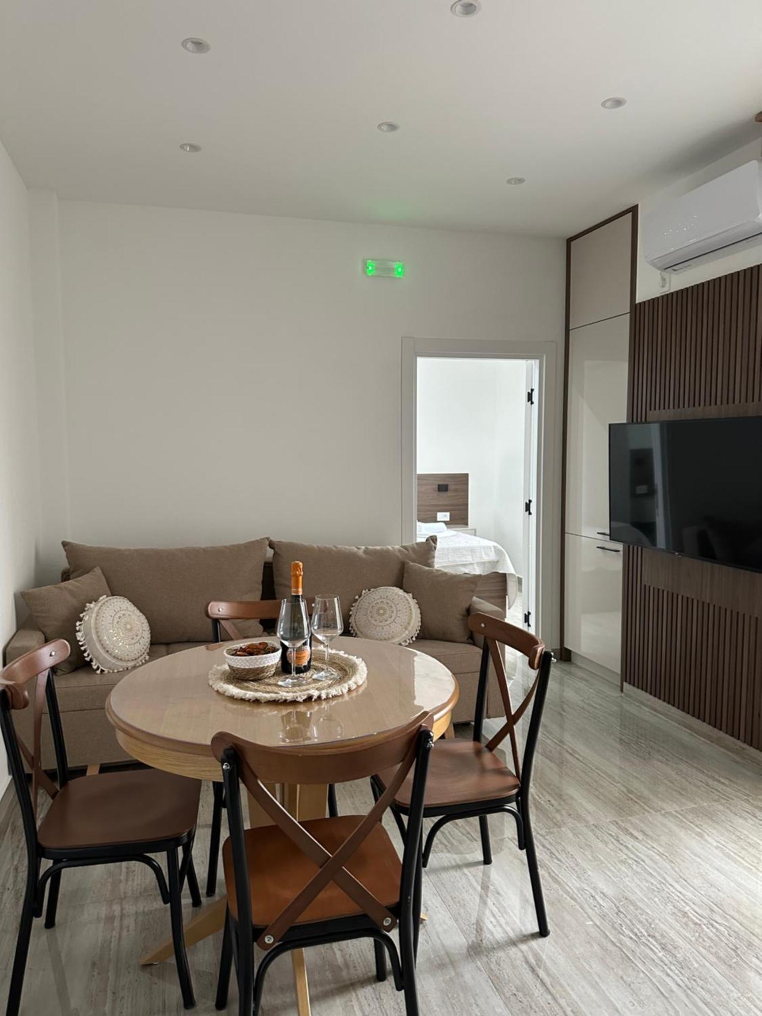 As Apartmani Budva Exteriör bild