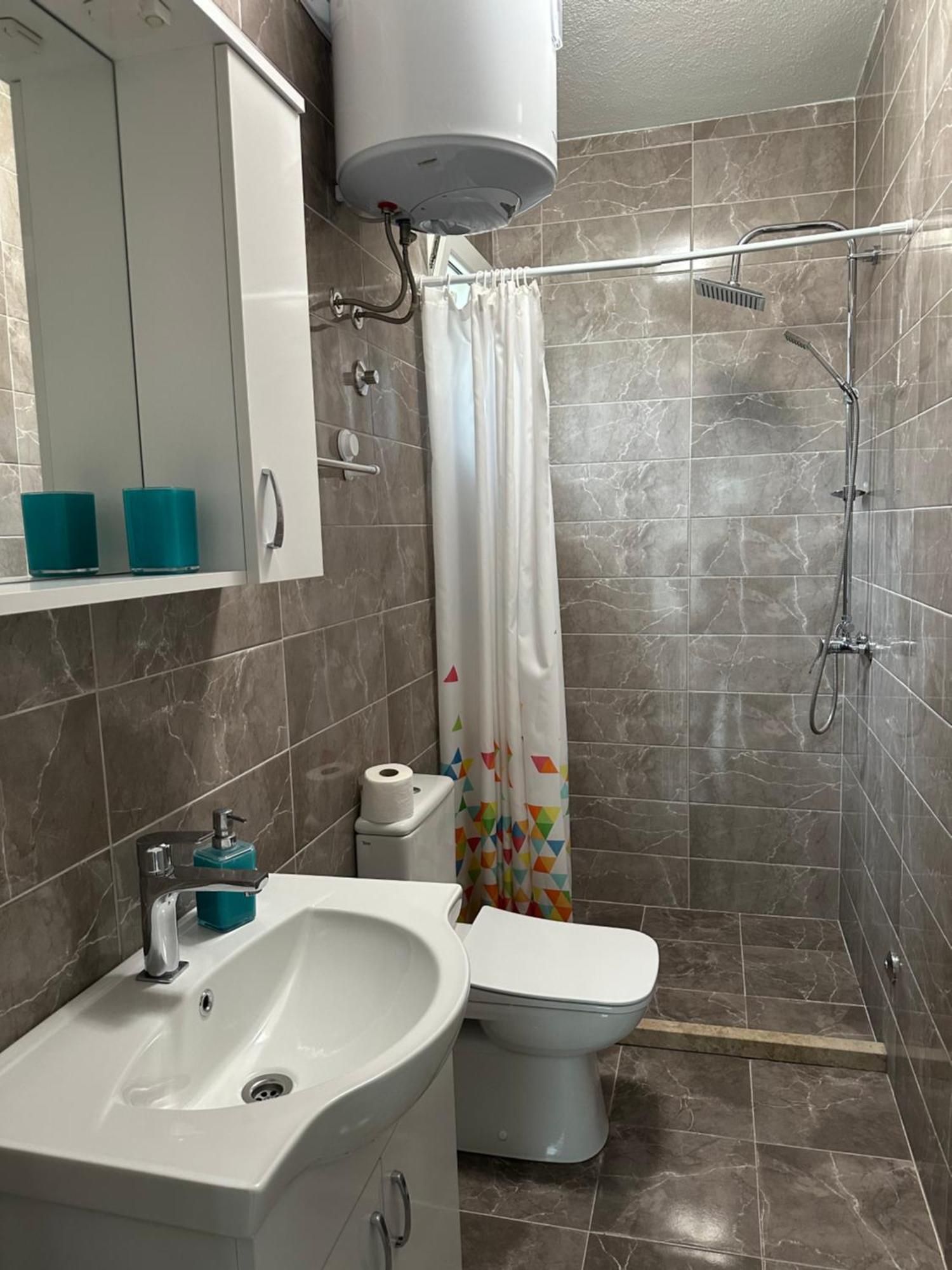 As Apartmani Budva Exteriör bild